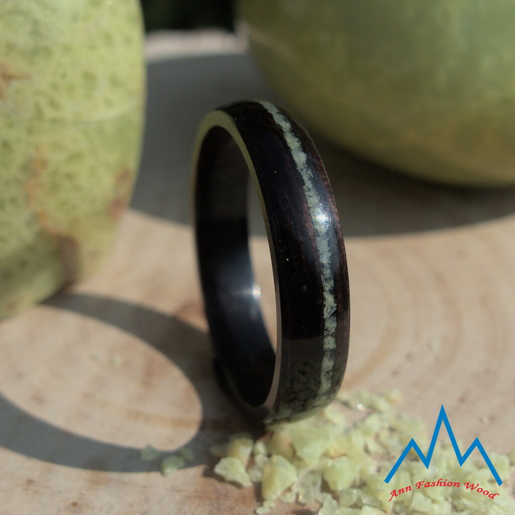 Obrączki drewniane ślubne Opal zielony